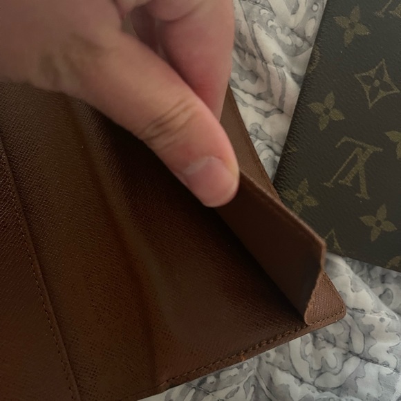 Louis Vuitton Wallet ‼️ SOLD ‼️ - Picture 3 of 4